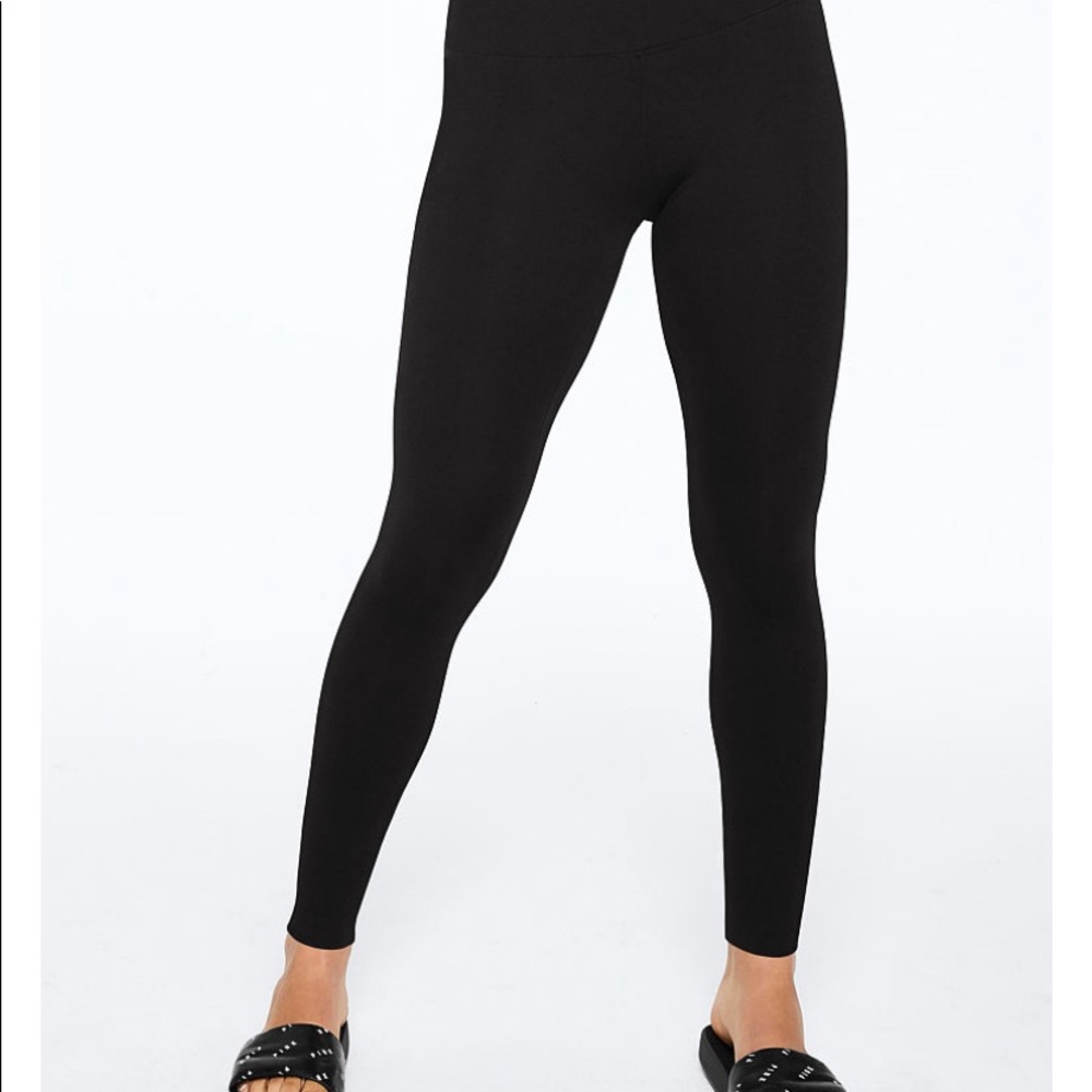 Pink Victoria Secret elastic leggings size M